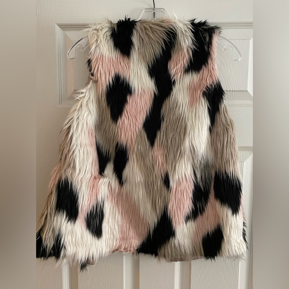 Vest - Picture 4 of 8